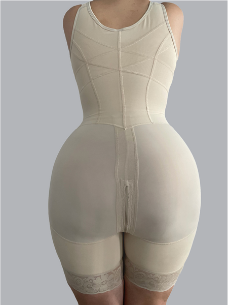 Balukas Curvy Girdle